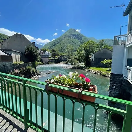 Appartement Agreable Maison De Village Au Coeur De Sarrancolin